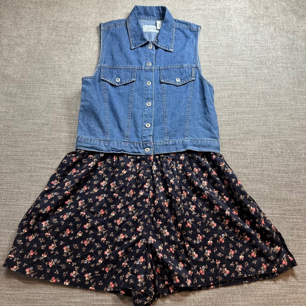 True Blue Denim Floral Romper Womens 7/8 Blue Black Sleeveless 90s Style